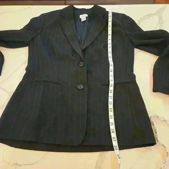 Ann Taylor Loft Womens Pin Striped Blazer Career Black Size 6 - Picture 8 of 8